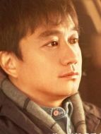 陳卓（黃磊飾演）