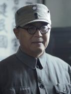 劉伯承（張?jiān)傩嘛椦荩? class=