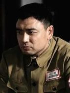 雷國華（鐵鶴飾演）