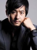 彭飛（郭曉冬飾演）