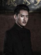 林卓英（韓棟飾演）