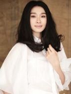 于香秀（陳麗娜飾演）