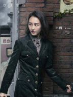 張離(王鷗飾演)