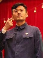 許靈均（于小偉飾演）