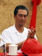 習(xí)仲勛（張嘉譯飾演）