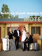 富家窮路第四季劇情介紹(1-13全集)