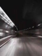 隧道劇情介紹(1-16全集)